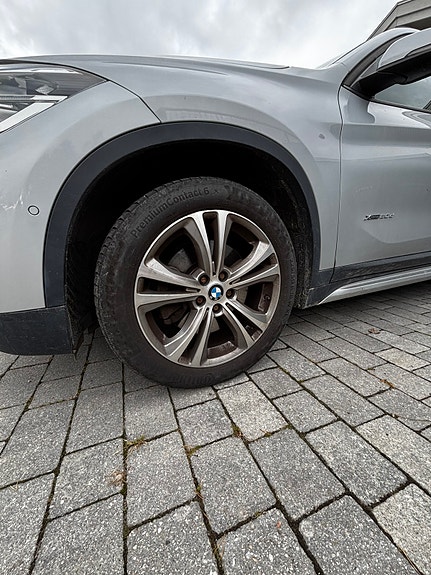 BMW X1 4 of 7