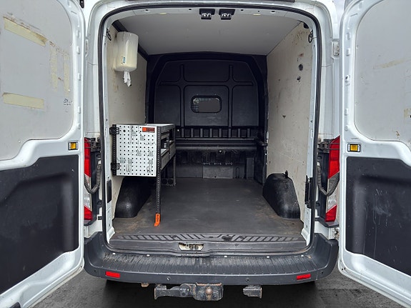 Ford Transit 10 of 30