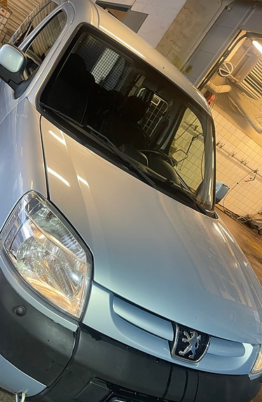Peugeot Partner 6 of 9