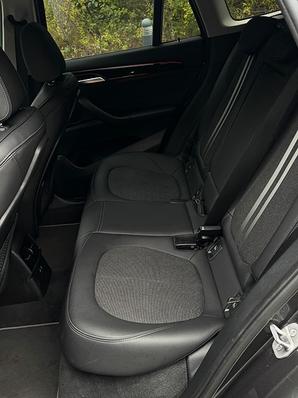 BMW X1 6 of 6