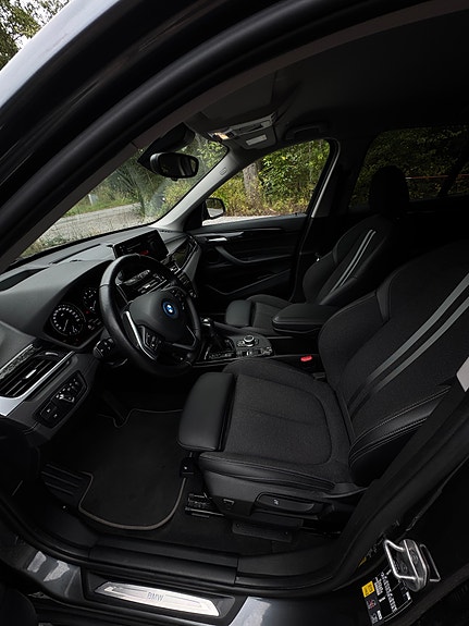 BMW X1 5 of 6