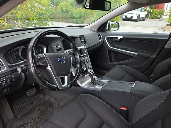 Volvo V60 3 of 9