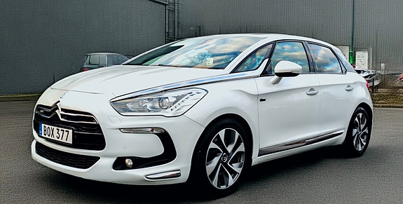 Citroen DS5 3 of 15