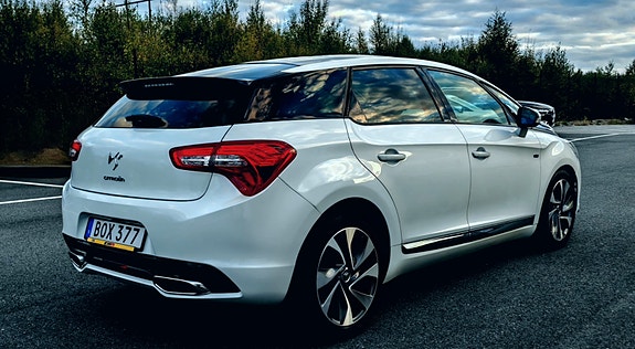 Citroen DS5 6 of 15
