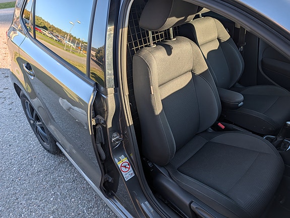 Volkswagen Polo 6 of 18