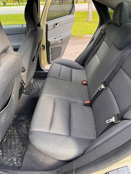 Volvo S40 3 of 6