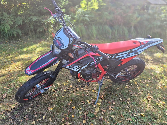Beta Motard Track 5 of 5