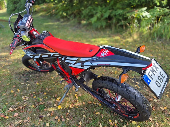 Beta Motard Track 2 of 5