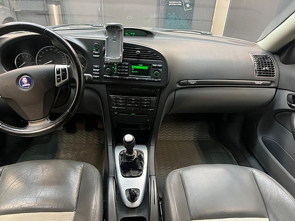 Saab 9-3 8 of 14