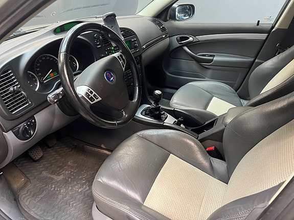 Saab 9-3 9 of 14