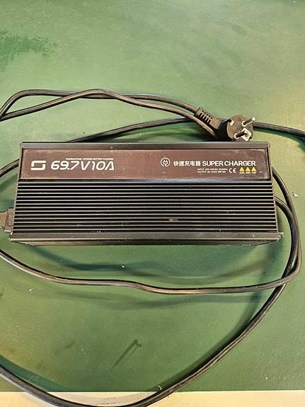 Super Soco TSX 4 of 17