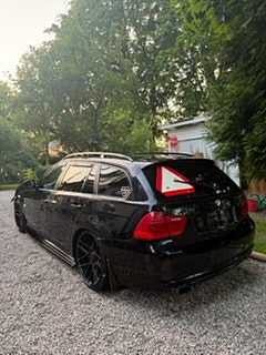 BMW 320d 5 of 8