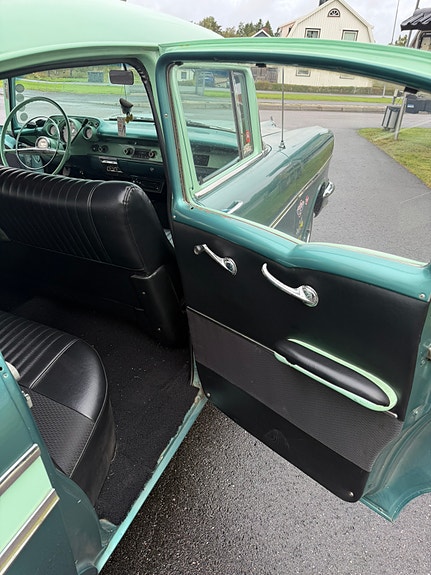 Chevrolet 210 12 of 17