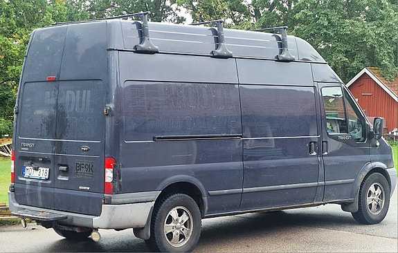Ford Transit 6 of 6