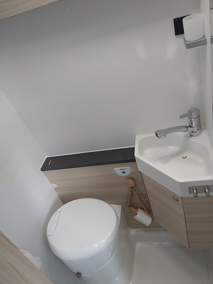 Sun Living V-series 60 SP 11 of 16