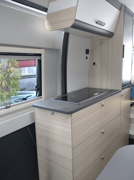 Sun Living V-series 60 SP 16 of 16