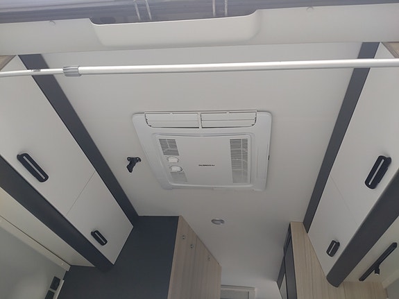 Sun Living V-series 60 SP 10 of 16
