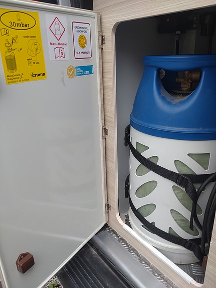 Sun Living V-series 60 SP 8 of 16