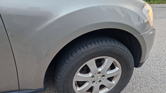 Mercedes-Benz ML320 11 of 29