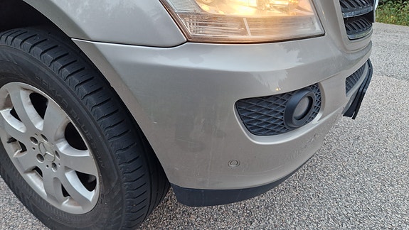 Mercedes-Benz ML320 13 of 29