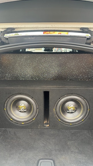 Mercedes-Benz E220 6 of 7