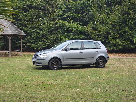 Volkswagen Polo 15 of 22