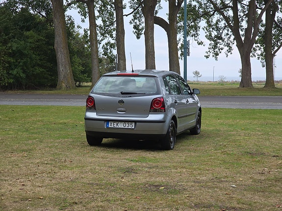 Volkswagen Polo 9 of 22