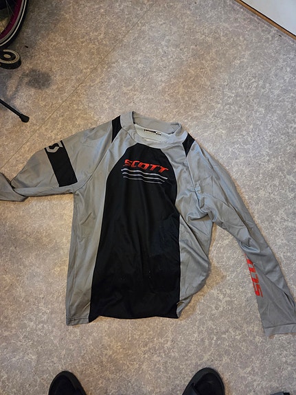 Product image 6 of 9