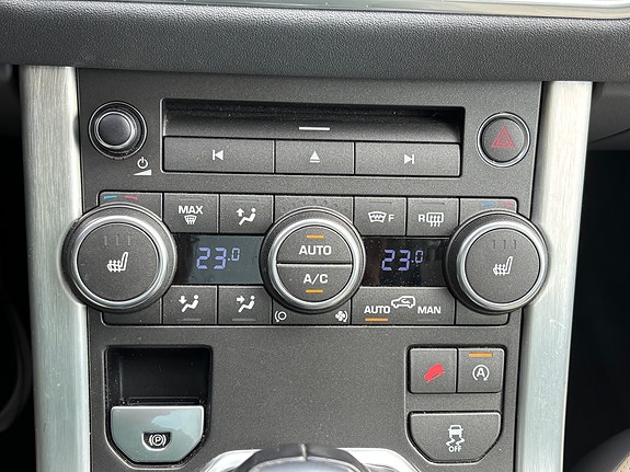 Land Rover Range Rover Evoque 16 of 18