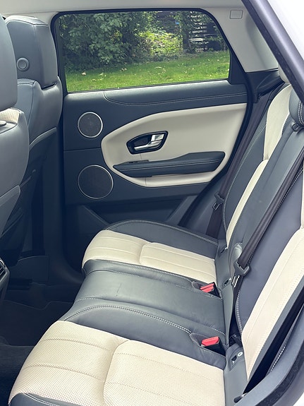 Land Rover Range Rover Evoque 10 of 18