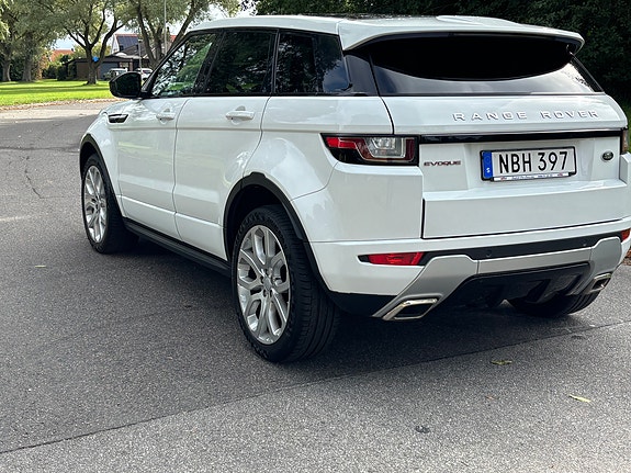 Land Rover Range Rover Evoque 3 of 18