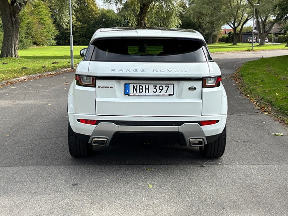 Land Rover Range Rover Evoque 4 of 18