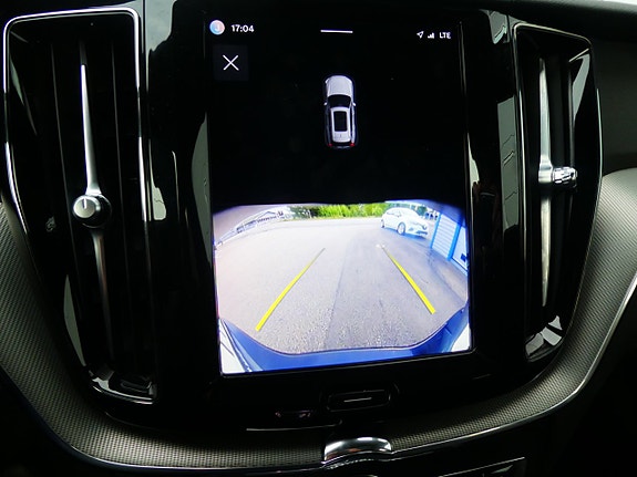 Volvo XC60 6 of 19