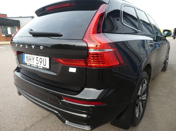 Volvo XC60 17 of 19