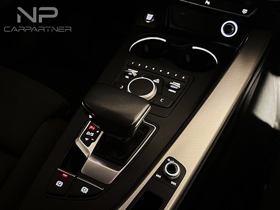 Audi A5 12 of 30