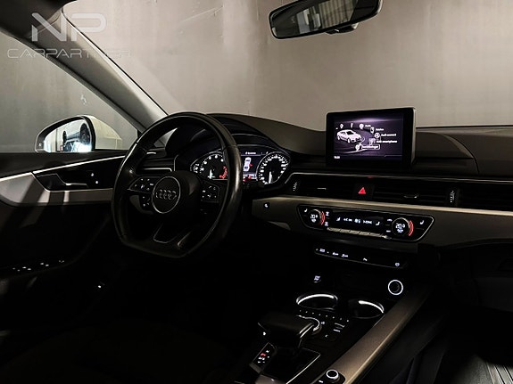 Audi A5 11 of 30