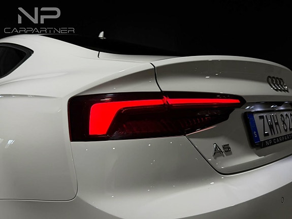 Audi A5 8 of 30