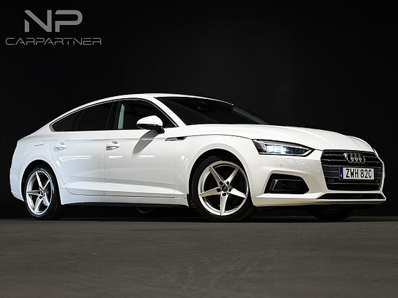 Audi A5 3 of 30