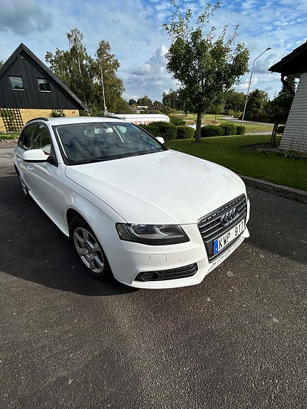 Audi A4 4 of 9