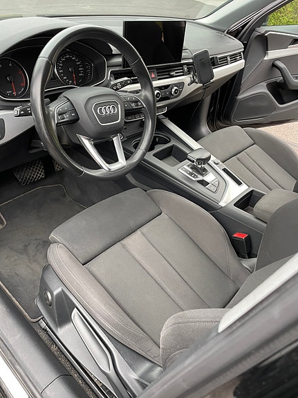 Audi A4 3 of 7