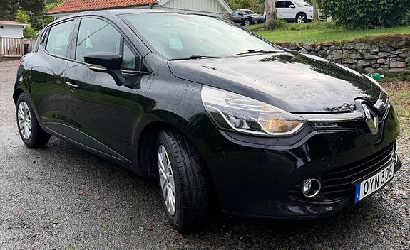 Renault Clio 6 of 9