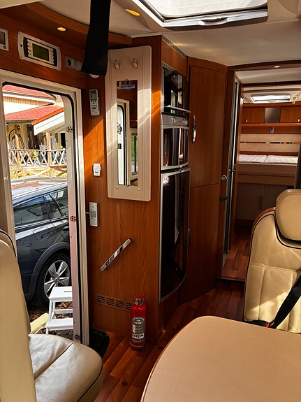 Hymer B709XL 12 of 13
