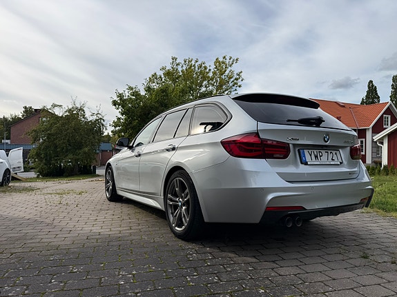 BMW 320d 3 of 9