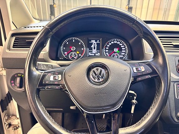 Volkswagen Caddy 16 of 16