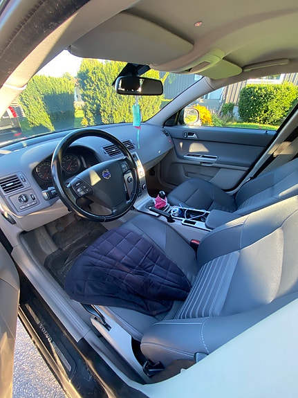 Volvo V50 7 of 8