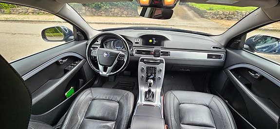 Volvo V70 7 of 7