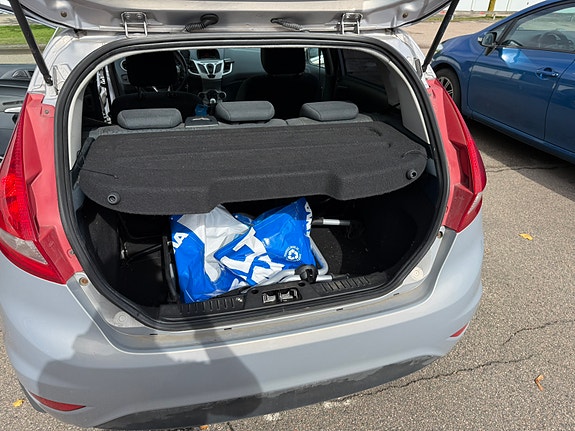 Ford Fiesta 3 of 7