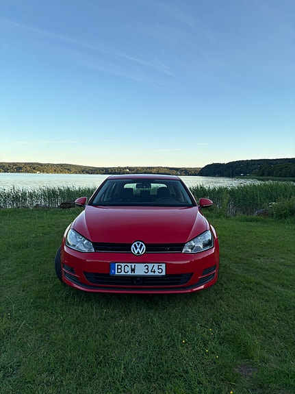 Volkswagen Golf VII 3 of 3