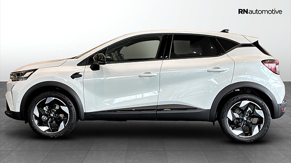 Renault Captur 2 of 21