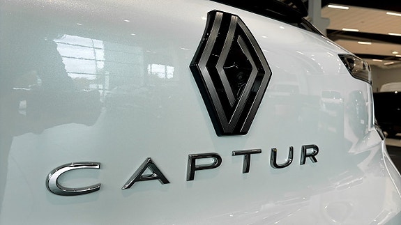 Renault Captur 21 of 21